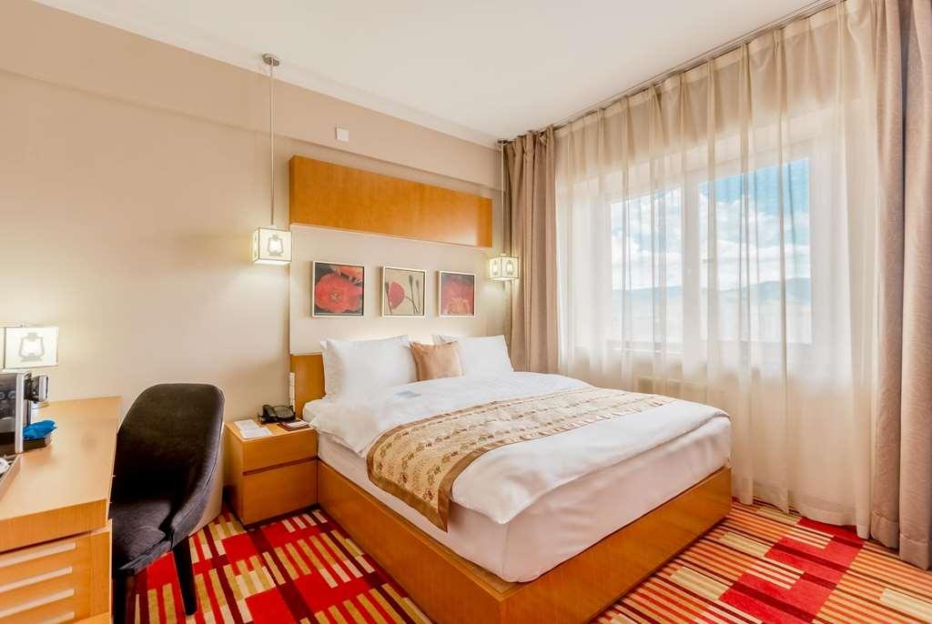 Ramada Ulaanbaatar City Center Phòng bức ảnh